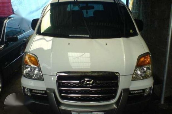 2006 Hyundai Starex CRDi AT White For Sale