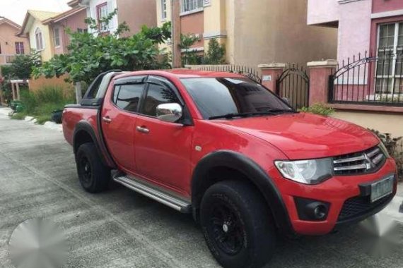 2013 Mitsubishi Strada Red MT For Sale