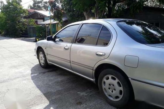 Nissan cefiro 2002