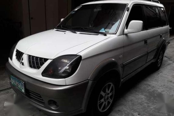 Mitsubishi Adventure 2009s Super Sport Toyota Innova Avanza Crosswind