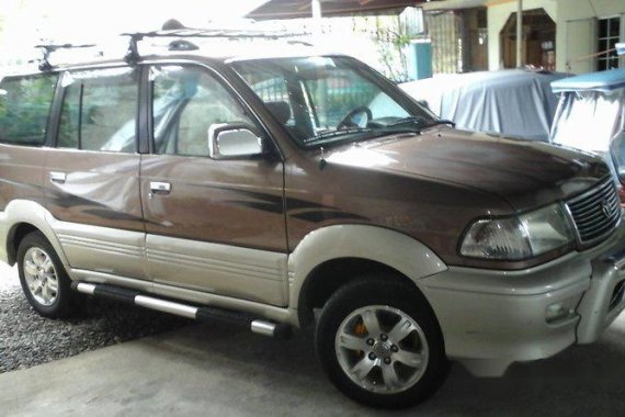 For sale Toyota Revo 2002