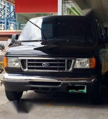 2005 Ford E150