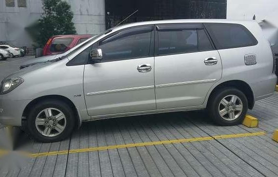 Toyota innova E Diesel 2007 MT