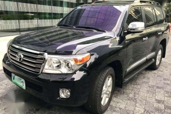 Toyota Land Cruiser 200 VX V8 AT 2013 Black 
