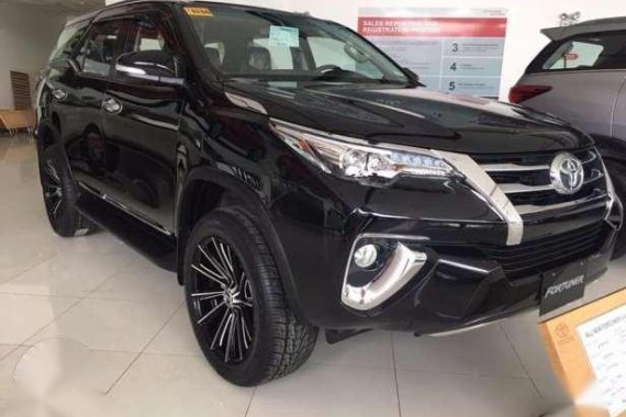 NEW TOYOTA FORTUNER 4X2 G M/T 2017