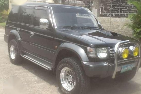 Mitsubishi Pajero 2.8 4M40 Black AT For Sale