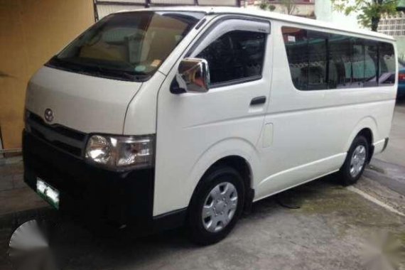 2012 Toyota Hiace Commuter