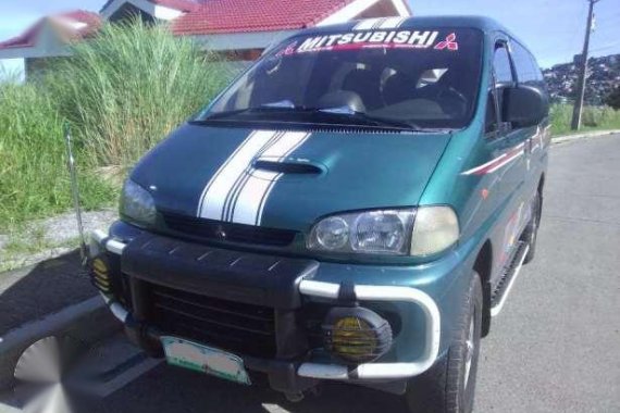Mitsubishi spacegear Delica