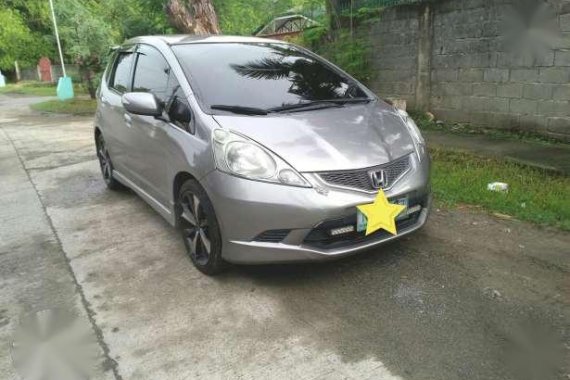 Honda Jazz 2010 1.5 i-vtec pormado top of the line not civic city