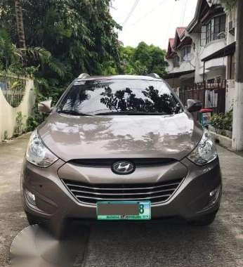 Hyundai Tucson 2012model AT Diesel 4x4 GLS