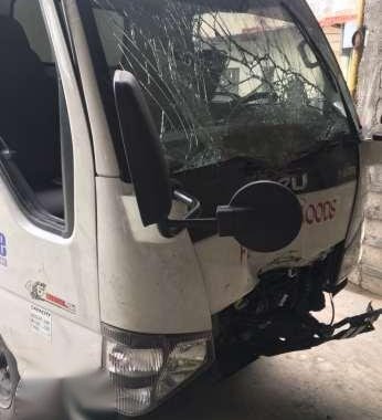 isuzu elf 2017 model refrigerated close van
