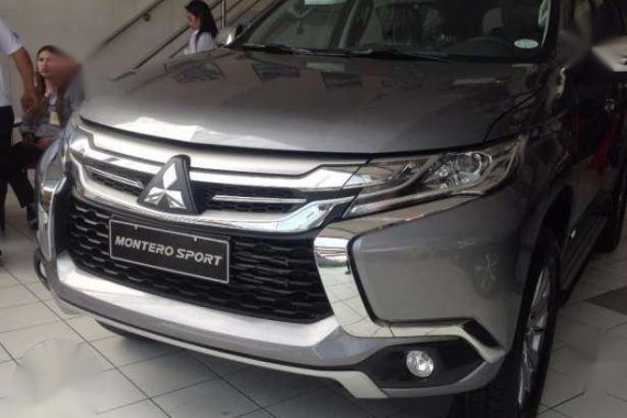 125k CAsh discount!2017 Montero gls sport 2017 4x2 euro4!super sale!