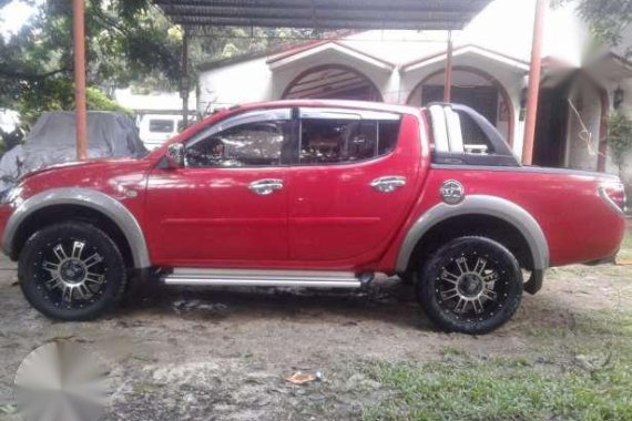 2011 Mitsubishi Strada Gls V Red MT 