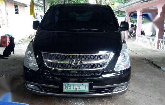 Hyundai Grand Starex Gold VGT 2009 AT Black 