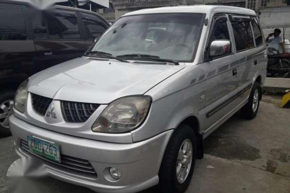 Mitsubishi adventure 2006 newlook gasoline