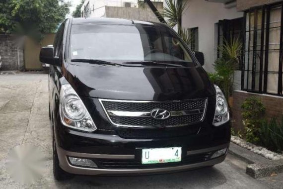 2013 Hyundai Grand Starex VGT Gold