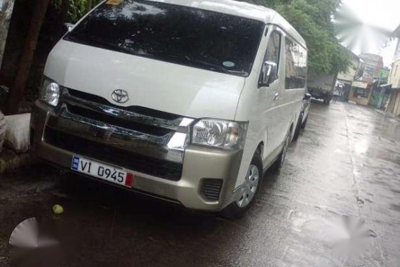 2017 Hi-ace GL Grandia Pearl White Manual For 1.550M