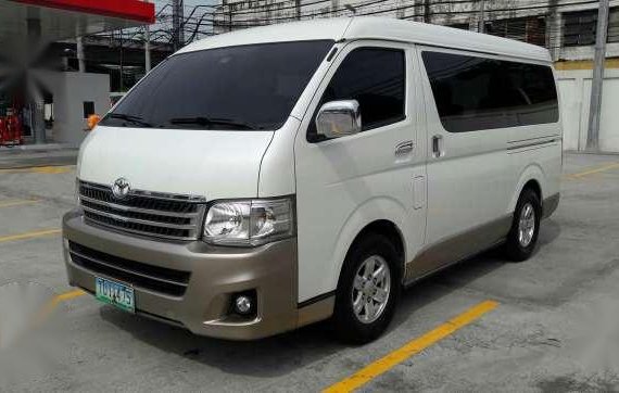 2011 toyota super grandia leather automatic