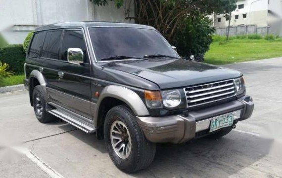 Mitsubishi pajero local
