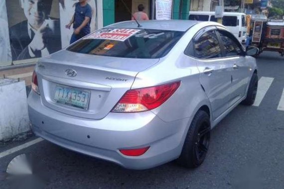 Hyundai Accent 2012 Silver MT For Sale