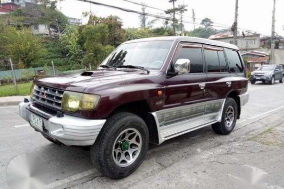 Mitsubishi Pajero FieldMaster 4x4 2000 Red