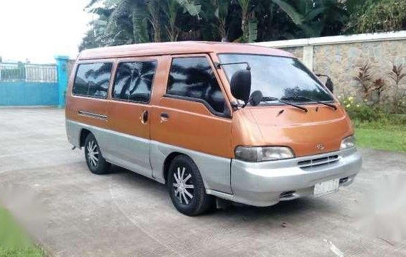 Hyundai Grace H100 2003 MT Brown For Sale