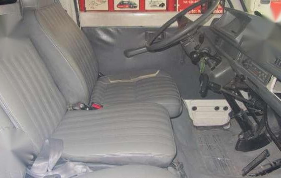 Mitsubishi L300 BF 2010 Pink MT For Sale