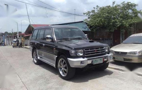 Mitsubishi Pajero Fieldmaster 2001 AT Black 