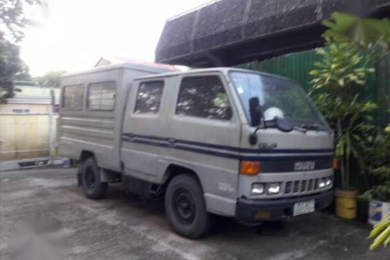 Isuzu Elf double cab 20kl tanker