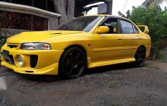 Mitsubishi Lancer GLXI 97