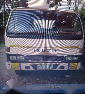 isuzu elf 4bc2 engine wide 14.5ft long