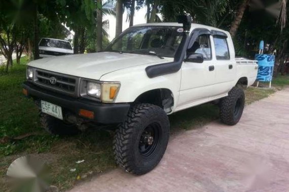 Hilux ln 106