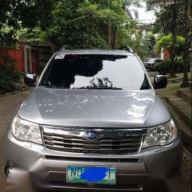 Subaru Forester 2.0X 2010 Silver AT For Sale