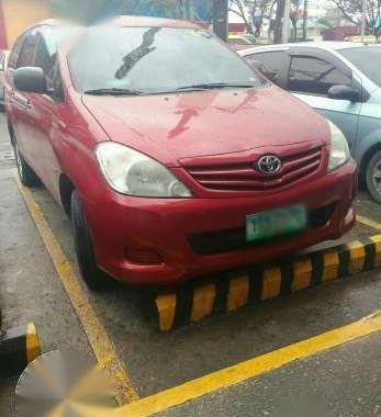 2012 Toyota Innova E D4D MT