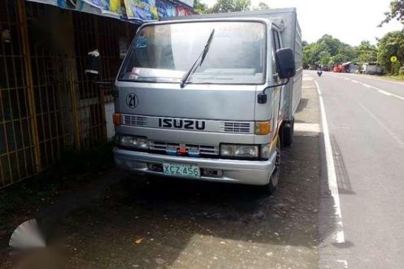 Isuzu elf very fresh for sale