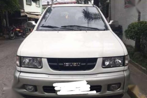 Isuzu Crosswind XUV 2007 White AT For Sale