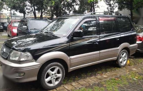 Toyota Revo good as new for sale