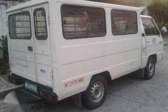 2005 Mitsubishi L300 FB White MT For Sale