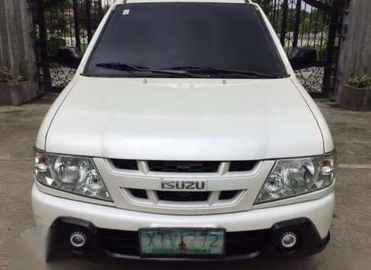 Isuzu Crosswind Xt 2005 MT adventure sportivo 2006 revo innova