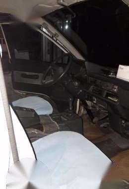 Toyota Lite Ace Van in good condition with special plate