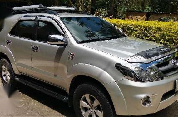 Toyota Fortuner G D4D AT Silver For Sale