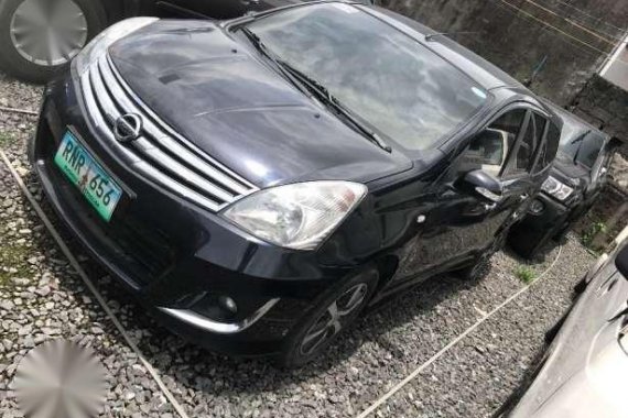 2014 Nissan Grand Livina 1.8 Elegance AT Black 