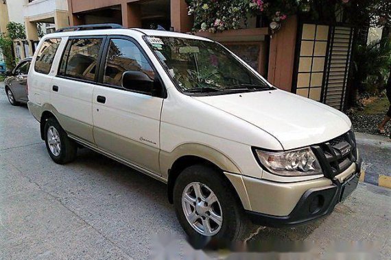 2013 Isuzu Crosswind xt for sale 