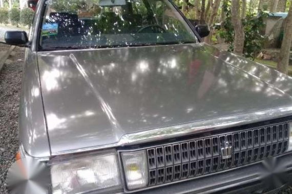 Toyota Crown 1990 Grey Manual For Sale