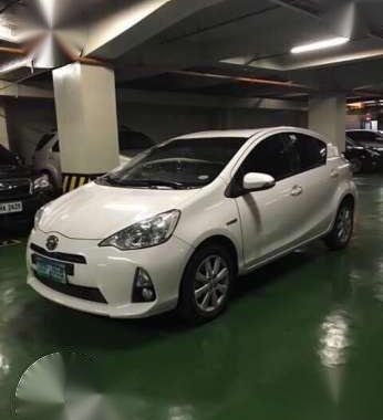 2013 Toyota Prius White Automatic For Sale