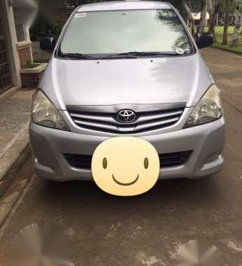 Toyota Innova 2.5 J Manual Silver For Sale