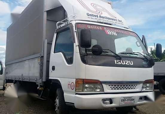 4HJ1 Isuzu Elf Canvass Wingvan 16.5ft