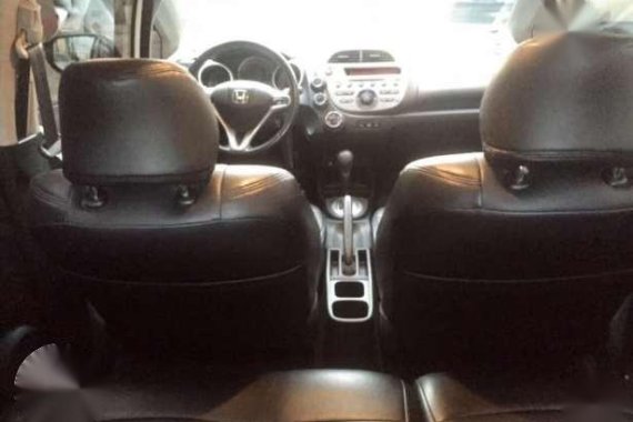 2012 Honda Jazz 1.5L White AT For Sale