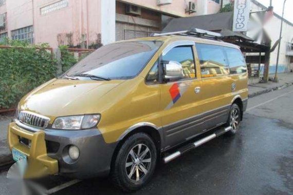 Hyundai Starex 2008 Yellow MT For Sale