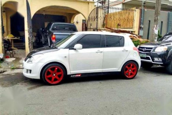 Suzuki Swift 2010 White Automatic For Sale